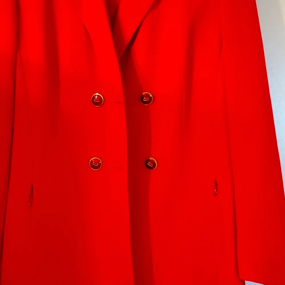 Red Slit Skirt Suit John Meyer Skirt Lined & Feminine with Sexy Adjustable Slit - Picture 4 of 12